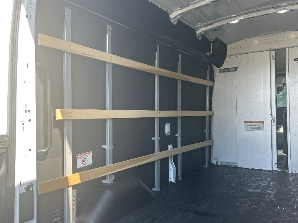 Cargo Van (Panel Van)-Alternative Fuel Trucks & Tractors-Ford-2022-TRAN350E-West Columbia-SC-708\n\t\tmiles-$ 41,750 - Image 8