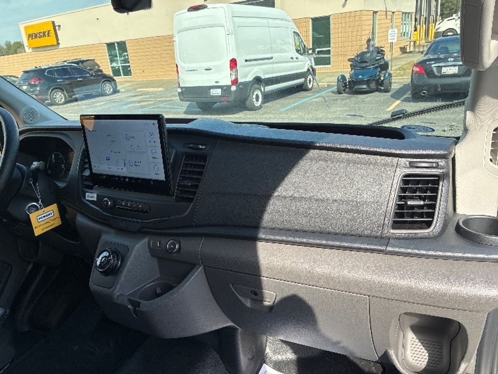 Cargo Van (Panel Van)-Alternative Fuel Trucks & Tractors-Ford-2022-TRAN350E-West Columbia-SC-739\n\t\tmiles-$ 41,750 - Image 19
