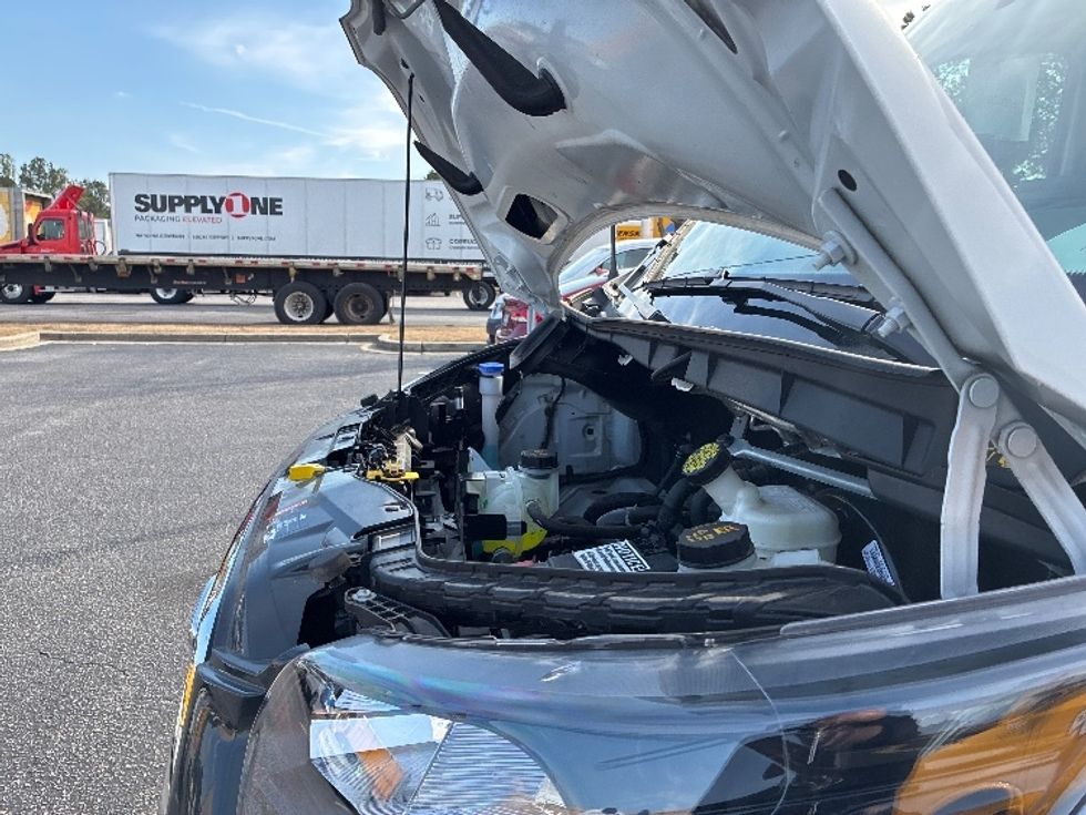 Cargo Van (Panel Van)-Alternative Fuel Trucks & Tractors-Ford-2022-TRAN350E-West Columbia-SC-739\n\t\tmiles-$ 41,750 - Image 22