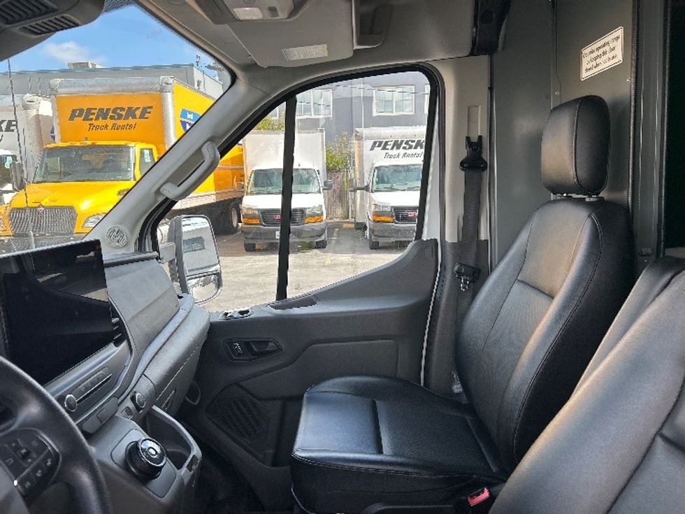 Cargo Van (Panel Van)-Alternative Fuel Trucks & Tractors-Ford-2022-TRAN350E-West Sacramento-CA-10,281\n\t\tmiles-$ 34,000 - Image 18