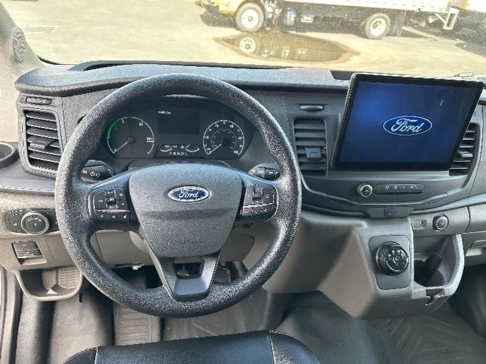 Cargo Van (Panel Van)-Alternative Fuel Trucks & Tractors-Ford-2022-TRAN350E-West Sacramento-CA-10,281\n\t\tmiles-$ 34,000 - Image 17