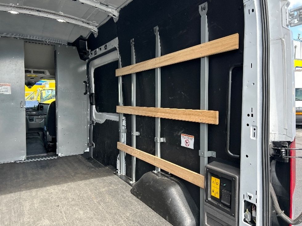 Cargo Van (Panel Van)-Alternative Fuel Trucks & Tractors-Ford-2022-TRAN350E-West Sacramento-CA-10,281\n\t\tmiles-$ 34,000 - Image 11