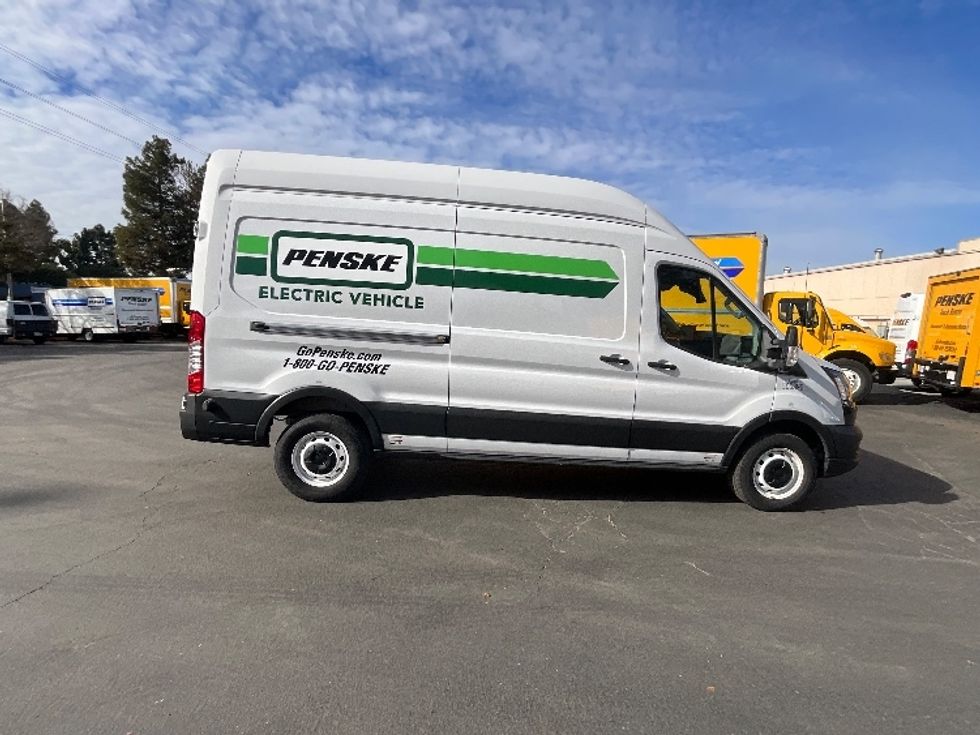 Cargo Van (Panel Van)-Alternative Fuel Trucks & Tractors-Ford-2022-TRAN350E-West Sacramento-CA-11,530\n\t\tmiles-$ 40,000 - Image 15