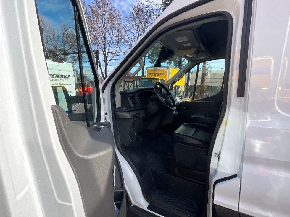 Cargo Van (Panel Van)-Alternative Fuel Trucks & Tractors-Ford-2022-TRAN350E-West Sacramento-CA-11,530\n\t\tmiles-$ 40,000 - Image 16