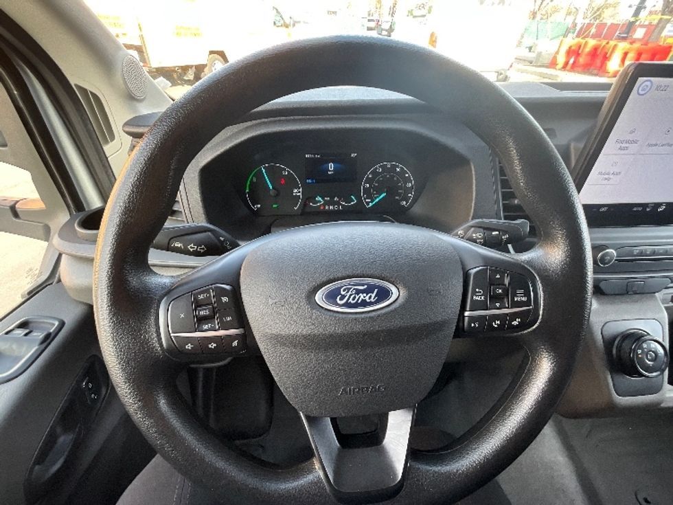 Cargo Van (Panel Van)-Alternative Fuel Trucks & Tractors-Ford-2022-TRAN350E-West Sacramento-CA-11,530\n\t\tmiles-$ 40,000 - Image 17