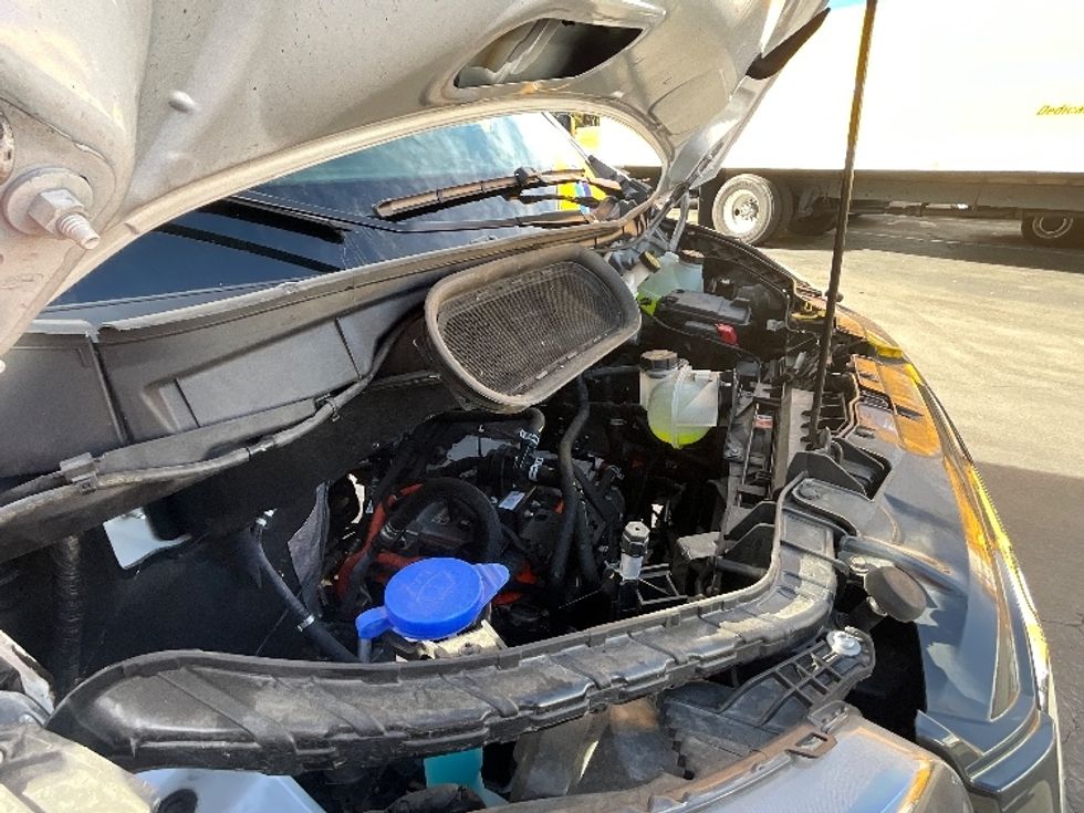 Cargo Van (Panel Van)-Alternative Fuel Trucks & Tractors-Ford-2022-TRAN350E-West Sacramento-CA-11,530\n\t\tmiles-$ 40,000 - Image 23