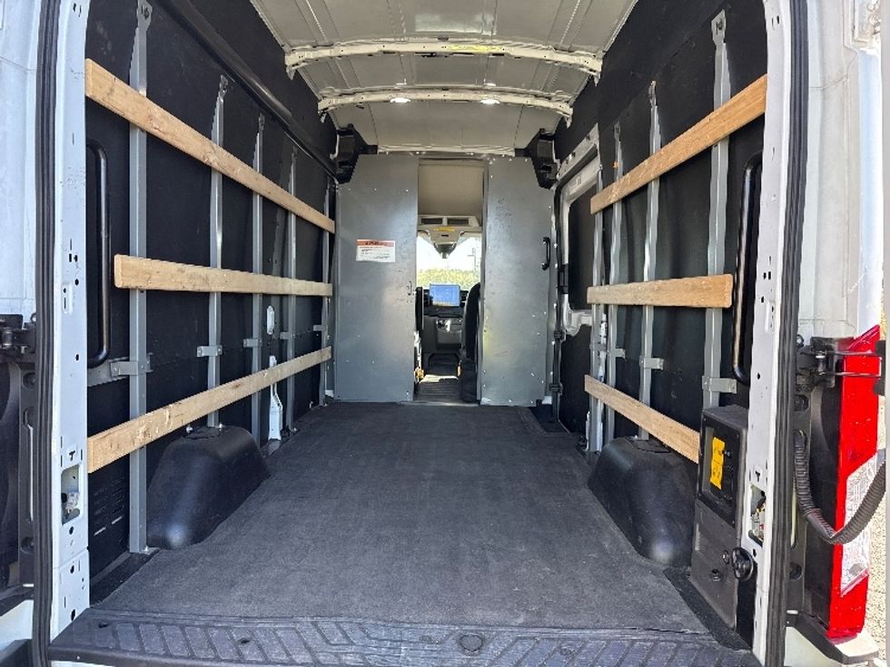 Cargo Van (Panel Van)-Alternative Fuel Trucks & Tractors-Ford-2022-TRAN350E-West Sacramento-CA-13,339\n\t\tmiles-$ 40,250 - Image 9