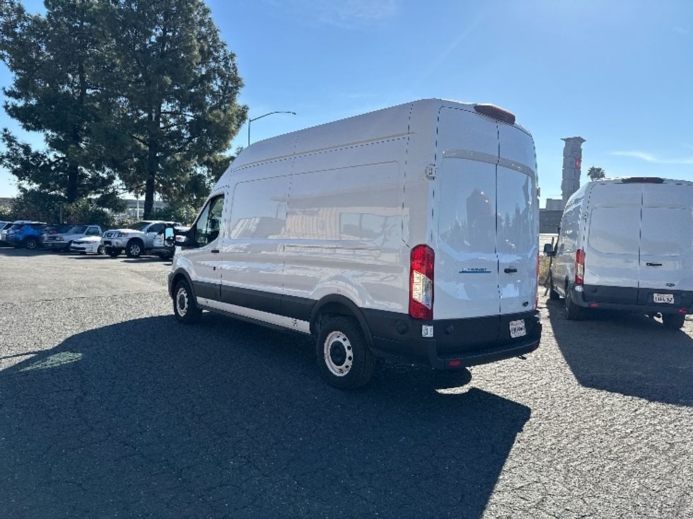 2022 Ford Transit photo 4