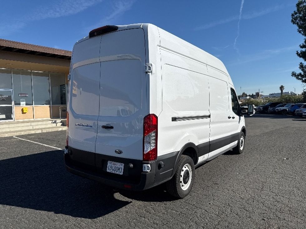 Cargo Van (Panel Van)-Alternative Fuel Trucks & Tractors-Ford-2022-TRAN350E-West Sacramento-CA-13,339\n\t\tmiles-$ 40,250 - Image 13