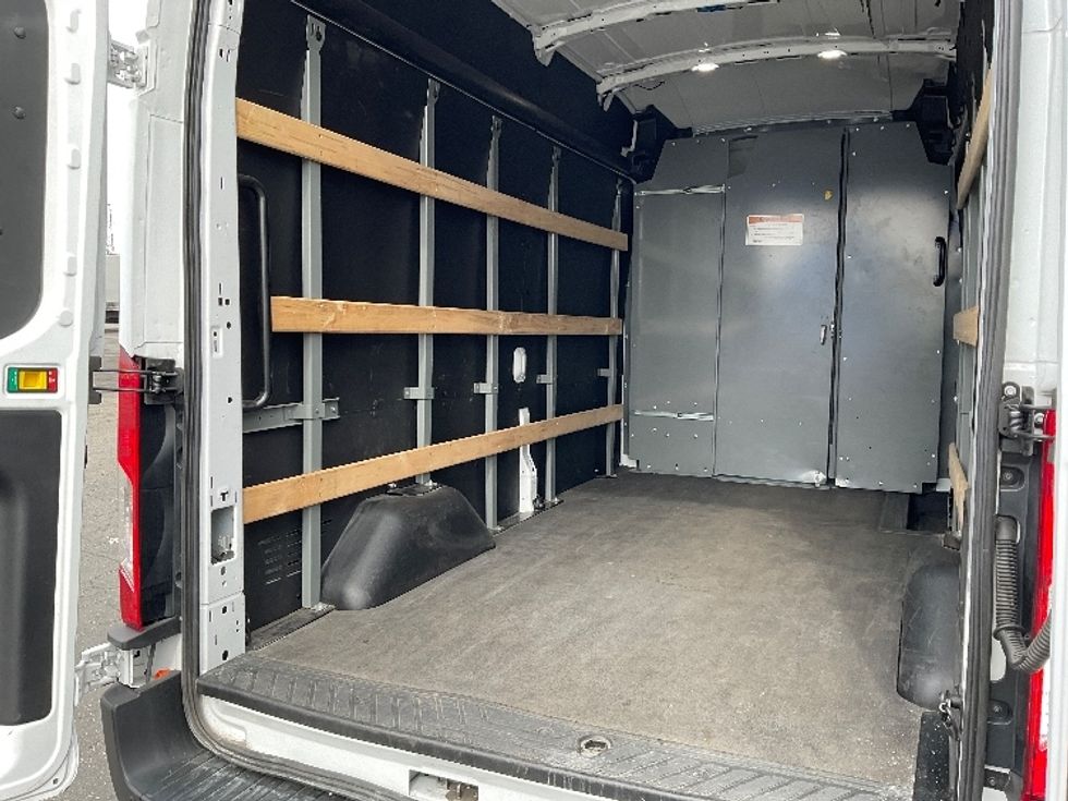 Cargo Van (Panel Van)-Alternative Fuel Trucks & Tractors-Ford-2022-TRAN350E-West Sacramento-CA-14,654\n\t\tmiles-$ 40,000 - Image 11