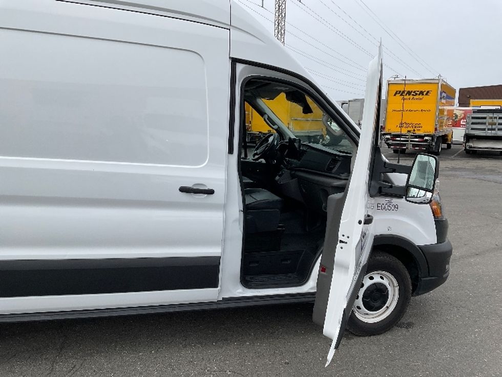 Cargo Van (Panel Van)-Alternative Fuel Trucks & Tractors-Ford-2022-TRAN350E-West Sacramento-CA-14,654\n\t\tmiles-$ 40,000 - Image 20