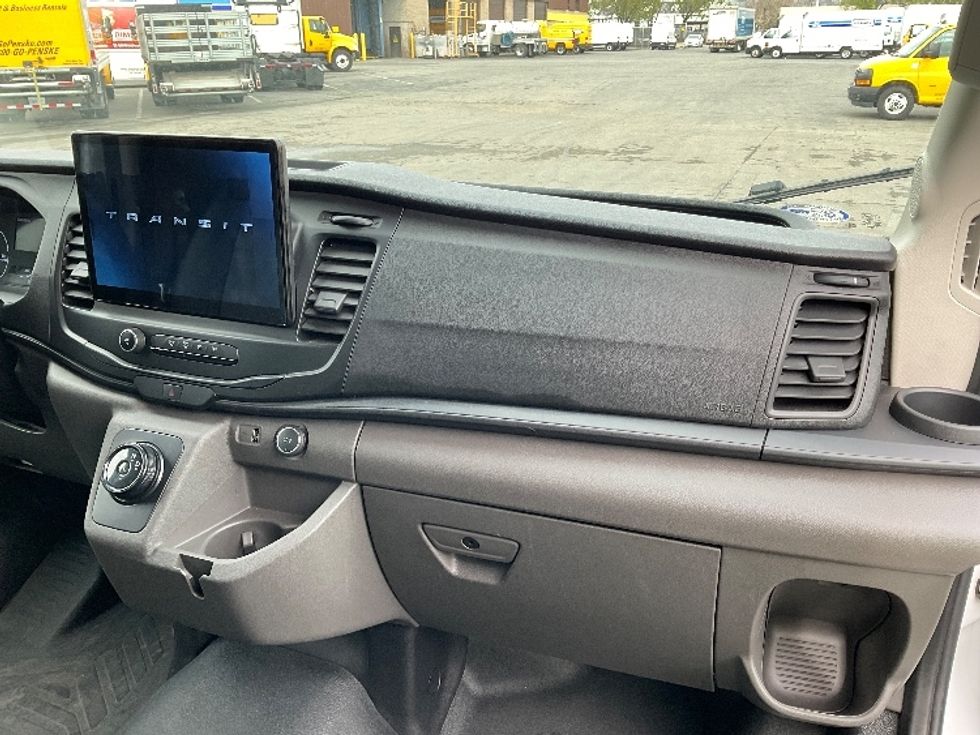 Cargo Van (Panel Van)-Alternative Fuel Trucks & Tractors-Ford-2022-TRAN350E-West Sacramento-CA-14,654\n\t\tmiles-$ 40,000 - Image 21