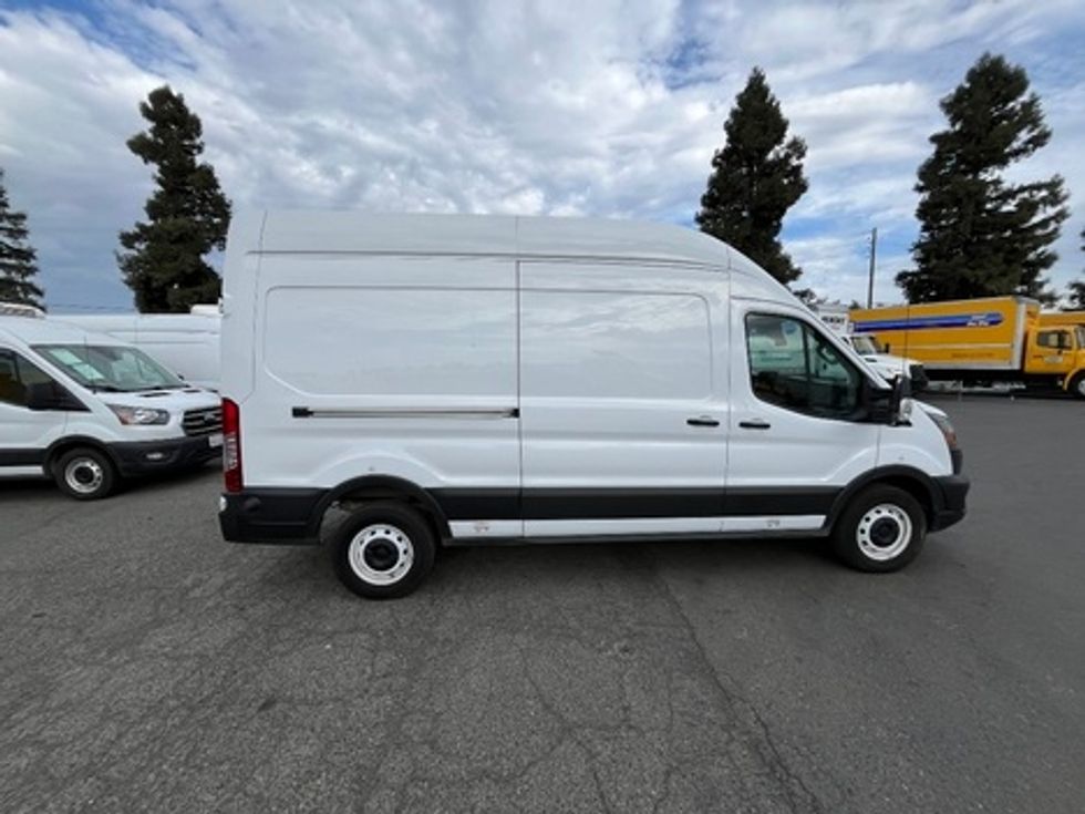 Cargo Van (Panel Van)-Alternative Fuel Trucks & Tractors-Ford-2022-TRAN350E-West Sacramento-CA-17,687\n\t\tmiles-$ 28,500 - Image 15