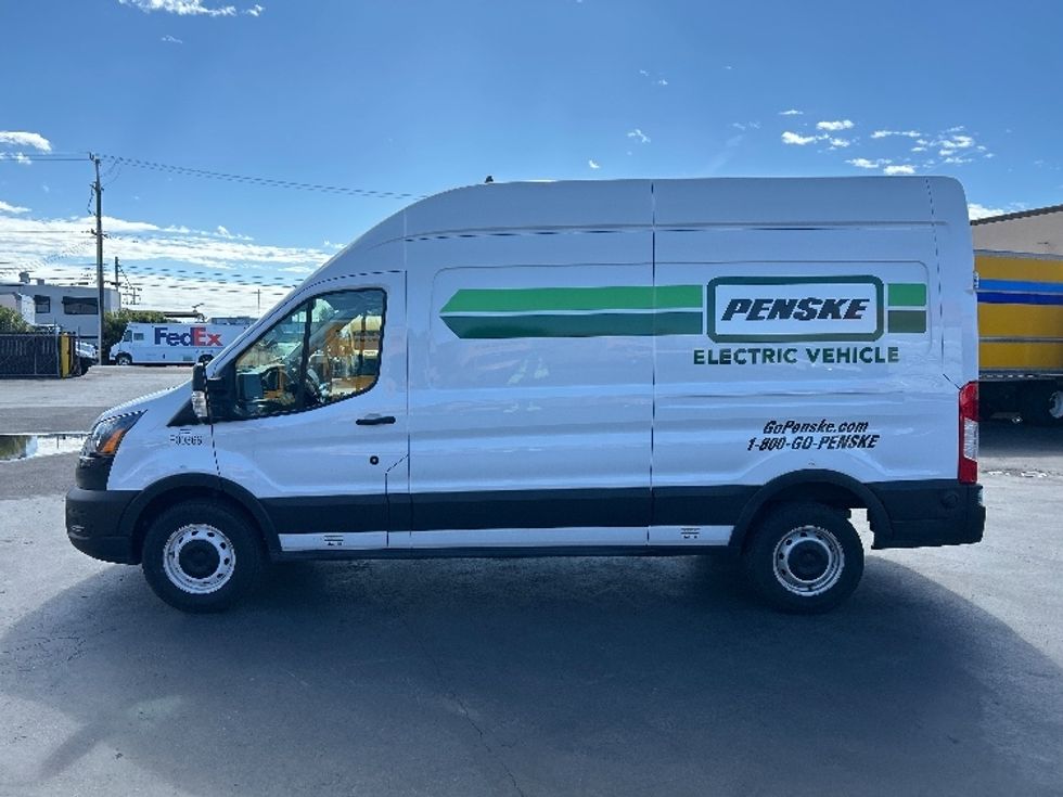 Cargo Van (Panel Van)-Alternative Fuel Trucks & Tractors-Ford-2022-TRAN350E-West Sacramento-CA-18,010\n\t\tmiles-$ 39,750 - Image 4