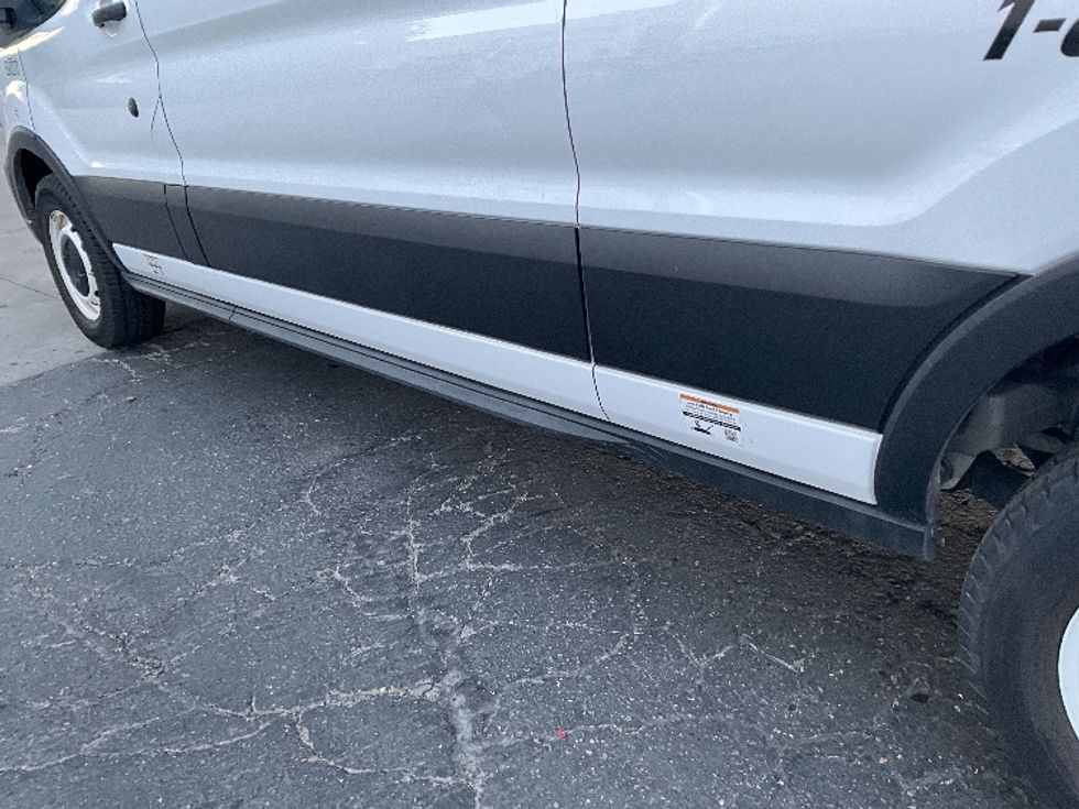 Cargo Van (Panel Van)-Alternative Fuel Trucks & Tractors-Ford-2022-TRAN350E-West Sacramento-CA-18,081\n\t\tmiles-$ 39,750 - Image 5