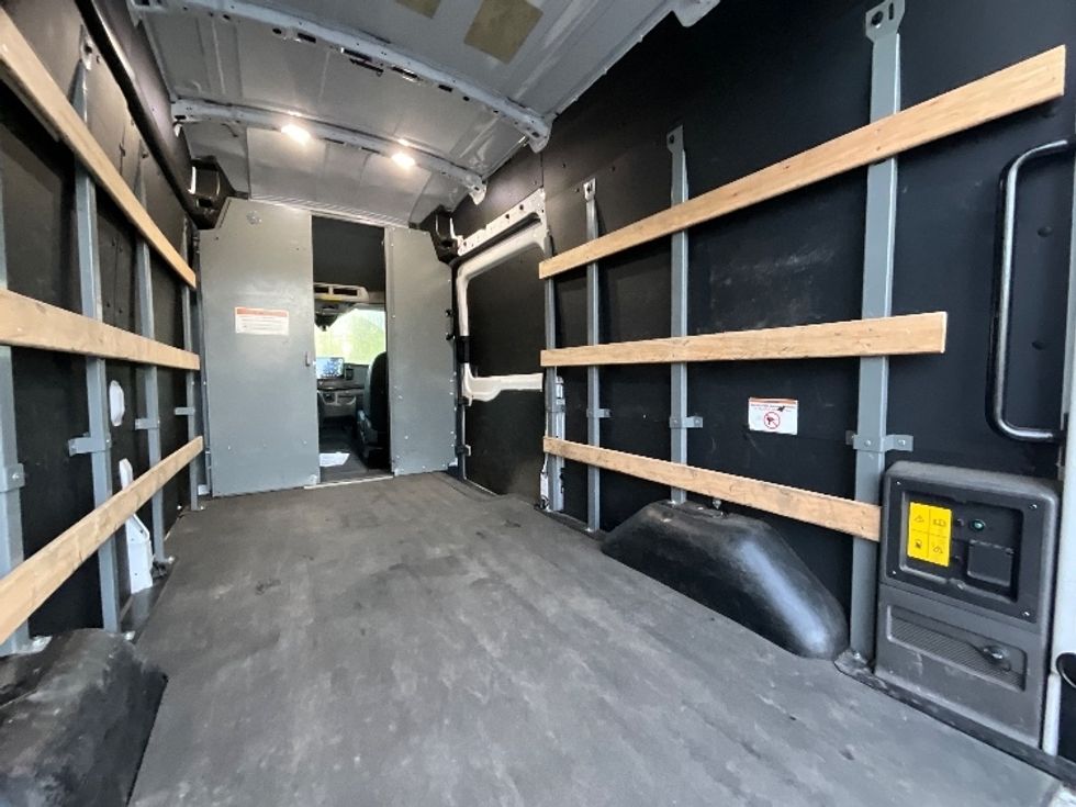 Cargo Van (Panel Van)-Alternative Fuel Trucks & Tractors-Ford-2022-TRAN350E-West Sacramento-CA-18,081\n\t\tmiles-$ 39,750 - Image 9