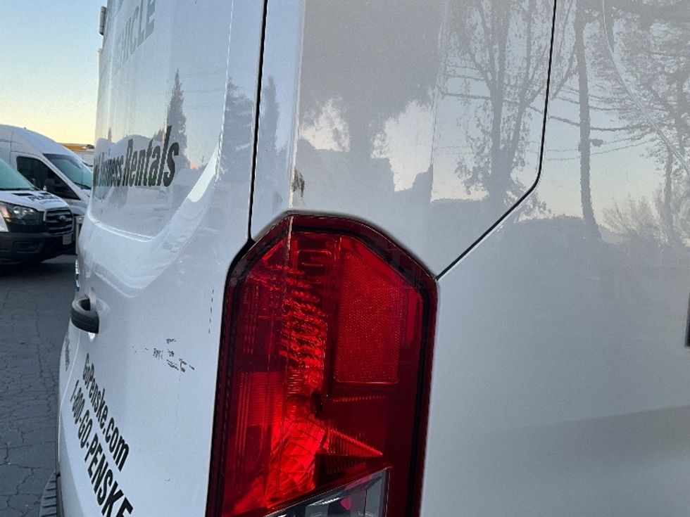 Cargo Van (Panel Van)-Alternative Fuel Trucks & Tractors-Ford-2022-TRAN350E-West Sacramento-CA-18,081\n\t\tmiles-$ 39,750 - Image 28