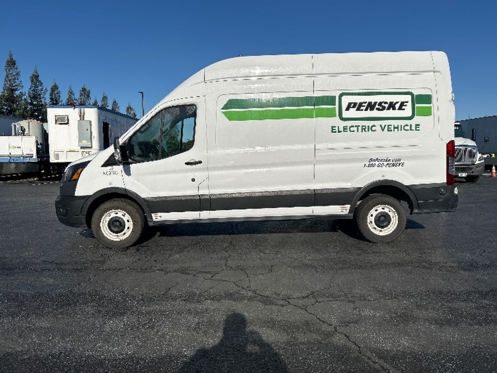 Cargo Van (Panel Van)-Alternative Fuel Trucks & Tractors-Ford-2022-TRAN350E-West Sacramento-CA-23,426\n\t\tmiles-$ 40,000 - Image 4