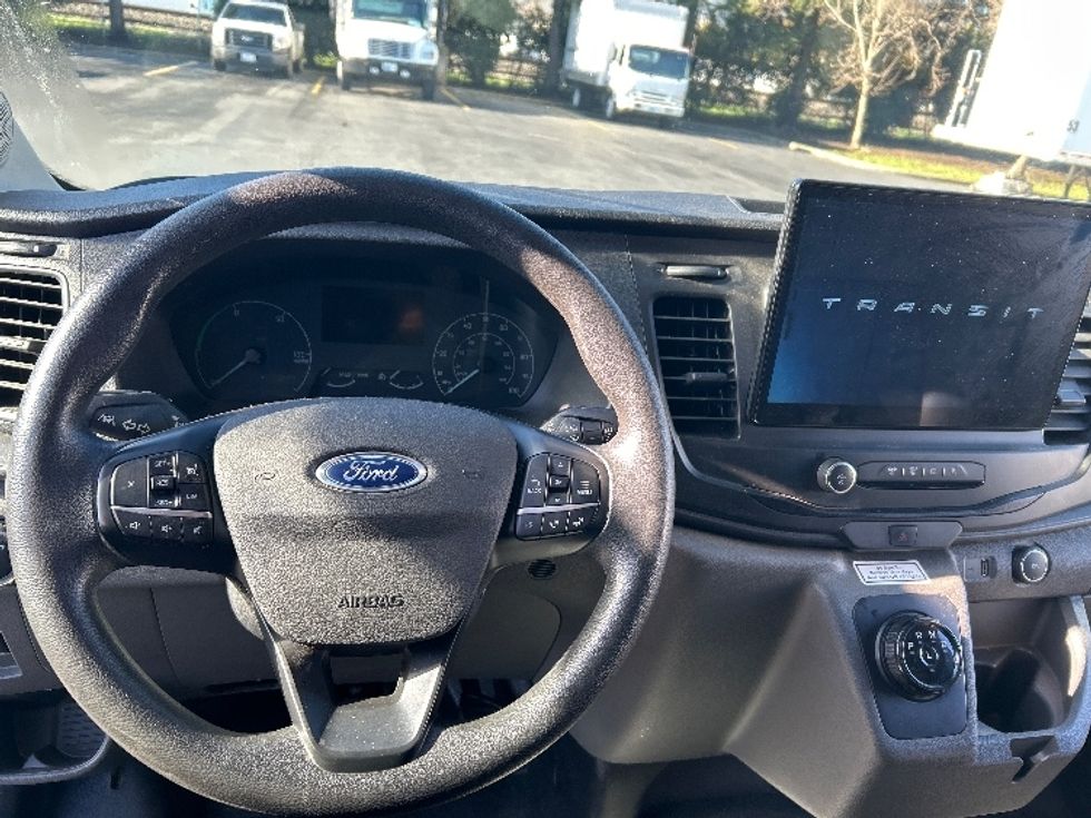 Cargo Van (Panel Van)-Alternative Fuel Trucks & Tractors-Ford-2022-TRAN350E-West Sacramento-CA-23,426\n\t\tmiles-$ 40,000 - Image 18