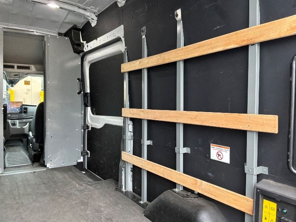 Cargo Van (Panel Van)-Alternative Fuel Trucks & Tractors-Ford-2022-TRAN350E-West Sacramento-CA-25,730\n\t\tmiles-$ 25,500 - Image 11