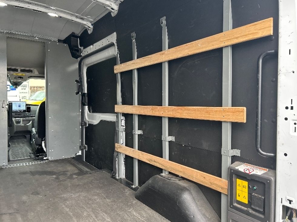 Cargo Van (Panel Van)-Alternative Fuel Trucks & Tractors-Ford-2022-TRAN350E-West Sacramento-CA-29,549\n\t\tmiles-$ 34,250 - Image 11