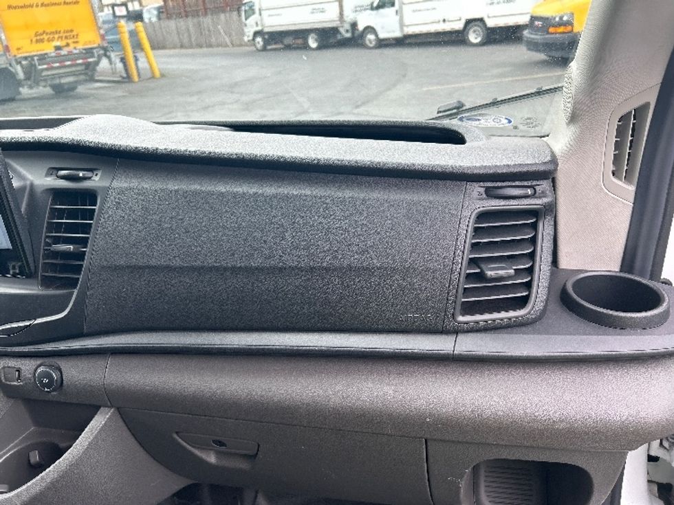 Cargo Van (Panel Van)-Alternative Fuel Trucks & Tractors-Ford-2022-TRAN350E-West Sacramento-CA-29,549\n\t\tmiles-$ 34,250 - Image 20