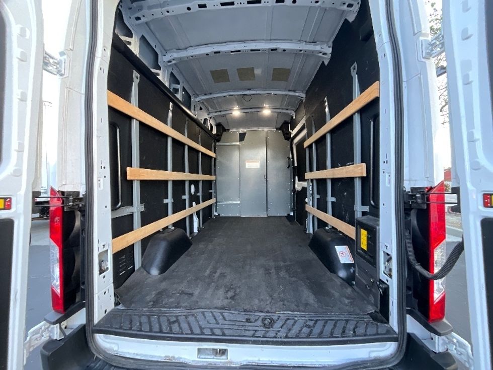 Cargo Van (Panel Van)-Alternative Fuel Trucks & Tractors-Ford-2022-TRAN350E-West Sacramento-CA-32,983\n\t\tmiles-$ 39,000 - Image 9