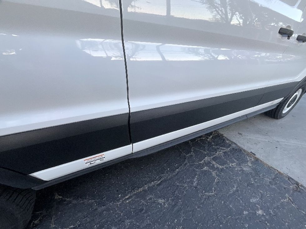 Cargo Van (Panel Van)-Alternative Fuel Trucks & Tractors-Ford-2022-TRAN350E-West Sacramento-CA-32,983\n\t\tmiles-$ 39,000 - Image 14