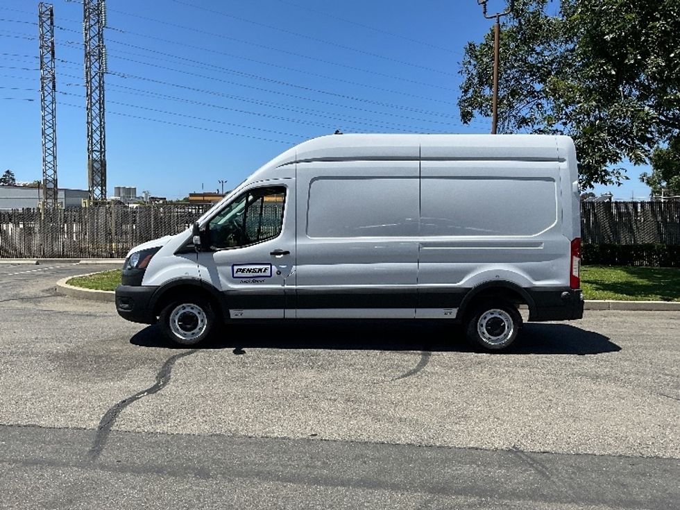 Cargo Van (Panel Van)-Alternative Fuel Trucks & Tractors-Ford-2022-TRAN350E-West Sacramento-CA-3,631\n\t\tmiles-$ 41,000 - Image 4
