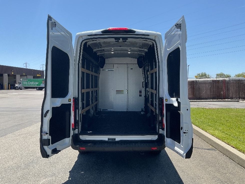 Cargo Van (Panel Van)-Alternative Fuel Trucks & Tractors-Ford-2022-TRAN350E-West Sacramento-CA-3,631\n\t\tmiles-$ 41,000 - Image 7