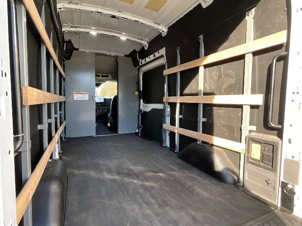 Cargo Van (Panel Van)-Alternative Fuel Trucks & Tractors-Ford-2022-TRAN350E-West Sacramento-CA-5,634\n\t\tmiles-$ 35,000 - Image 12