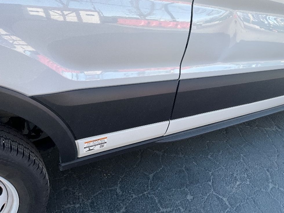 Cargo Van (Panel Van)-Alternative Fuel Trucks & Tractors-Ford-2022-TRAN350E-West Sacramento-CA-5,634\n\t\tmiles-$ 35,000 - Image 14