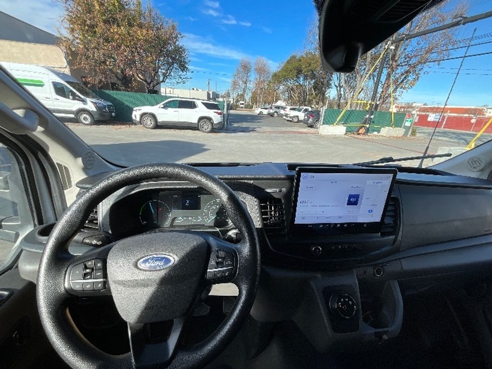 Cargo Van (Panel Van)-Alternative Fuel Trucks & Tractors-Ford-2022-TRAN350E-West Sacramento-CA-5,634\n\t\tmiles-$ 35,000 - Image 17