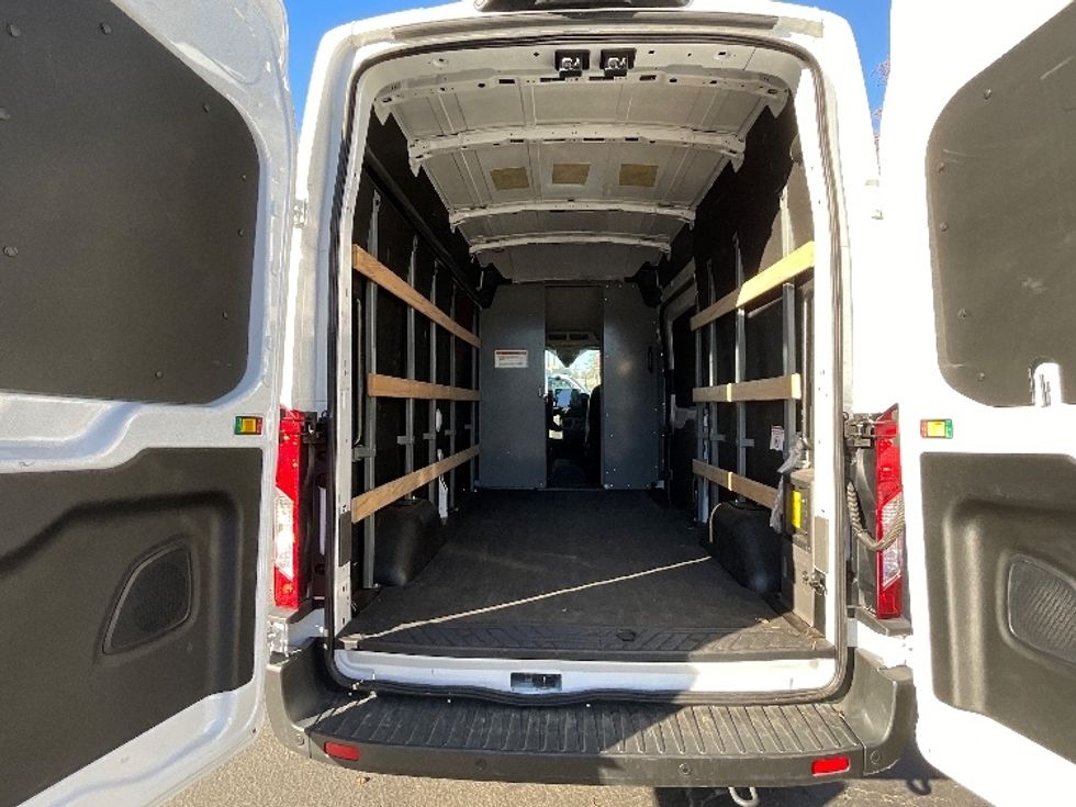 2022 Ford Transit photo 5