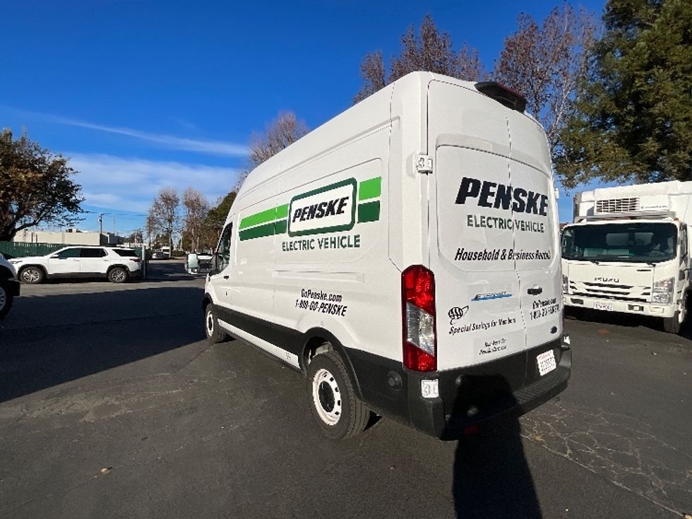 2022 Ford Transit photo 15