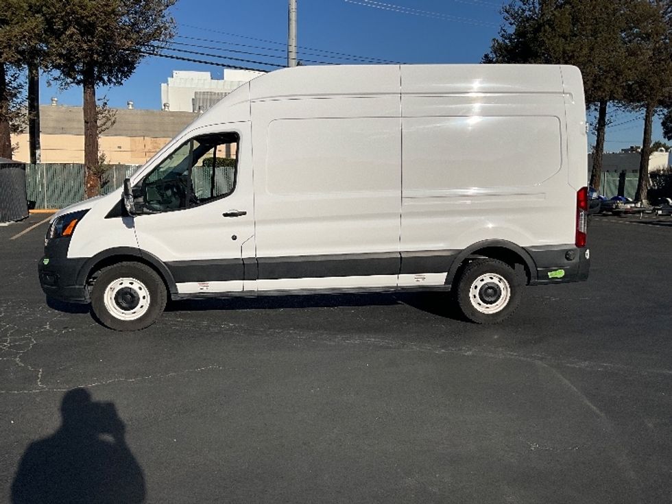Cargo Van (Panel Van)-Alternative Fuel Trucks & Tractors-Ford-2022-TRAN350E-West Sacramento-CA-6,460\n\t\tmiles-$ 39,500 - Image 4