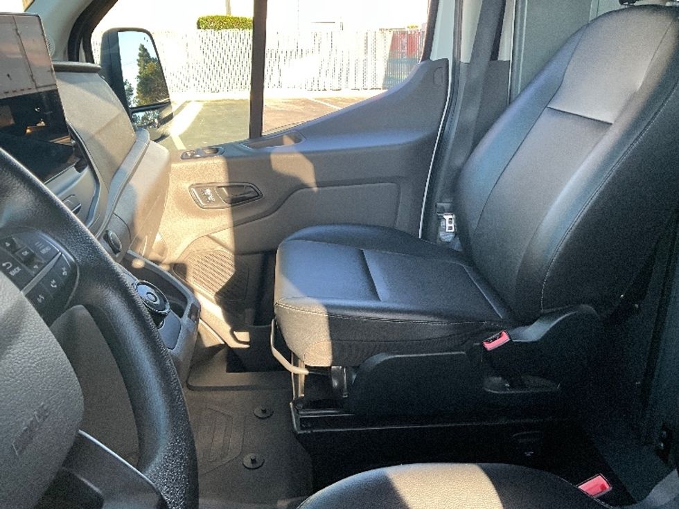 Cargo Van (Panel Van)-Alternative Fuel Trucks & Tractors-Ford-2022-TRAN350E-West Sacramento-CA-6,460\n\t\tmiles-$ 39,500 - Image 19