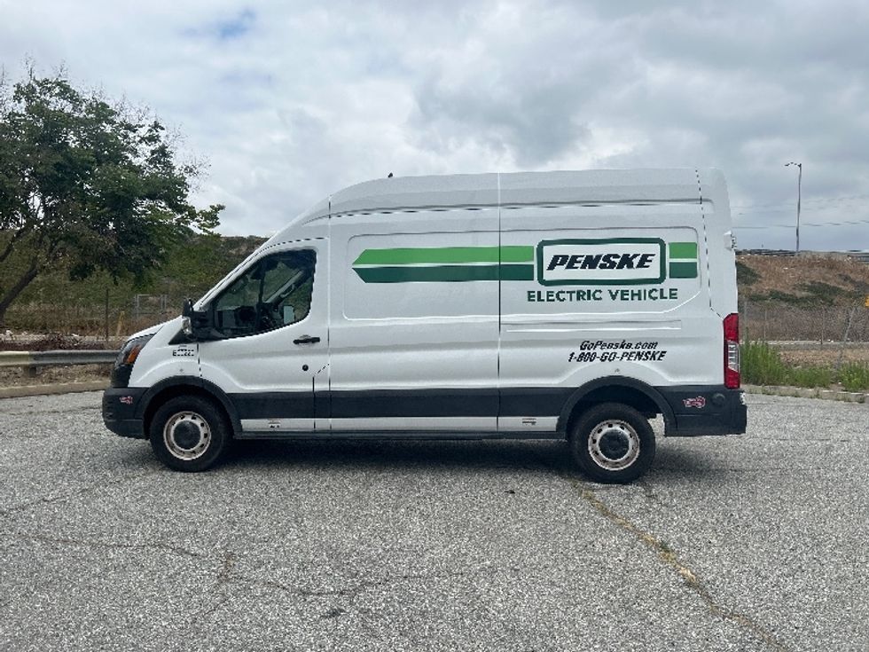 Cargo Van (Panel Van)-Alternative Fuel Trucks & Tractors-Ford-2022-TRAN350E-West Sacramento-CA-75,131\n\t\tmiles-$ 35,500 - Image 4