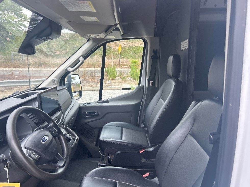 Cargo Van (Panel Van)-Alternative Fuel Trucks & Tractors-Ford-2022-TRAN350E-West Sacramento-CA-75,131\n\t\tmiles-$ 35,500 - Image 19
