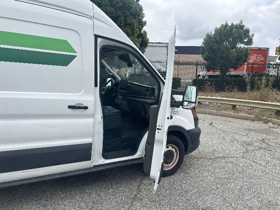 Cargo Van (Panel Van)-Alternative Fuel Trucks & Tractors-Ford-2022-TRAN350E-West Sacramento-CA-75,131\n\t\tmiles-$ 35,500 - Image 20