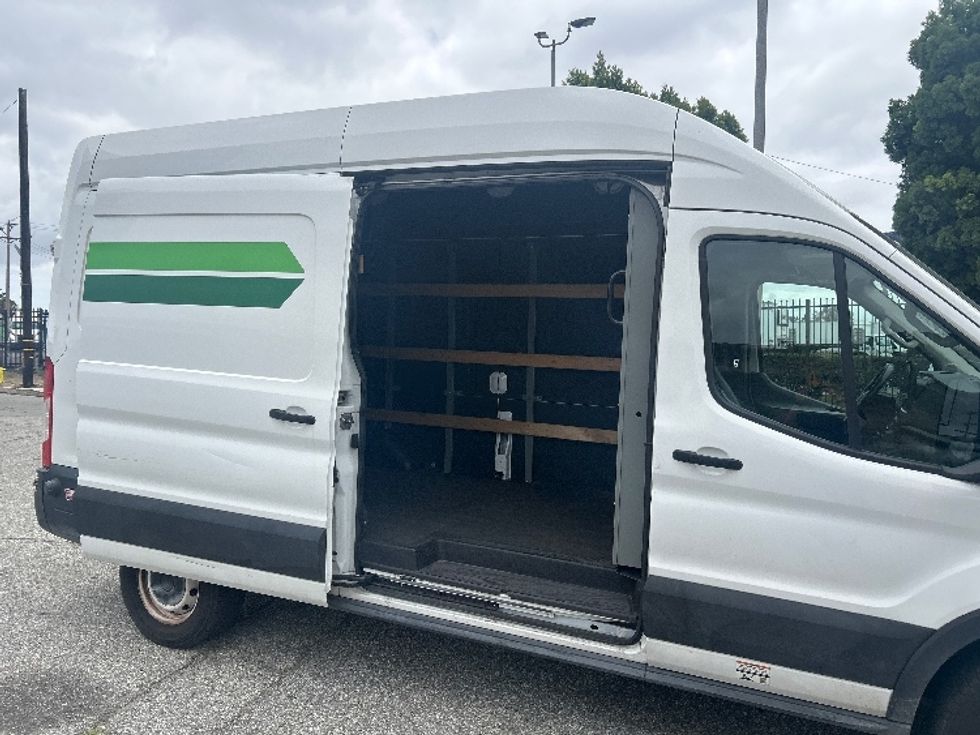 Cargo Van (Panel Van)-Alternative Fuel Trucks & Tractors-Ford-2022-TRAN350E-West Sacramento-CA-75,131\n\t\tmiles-$ 35,500 - Image 25