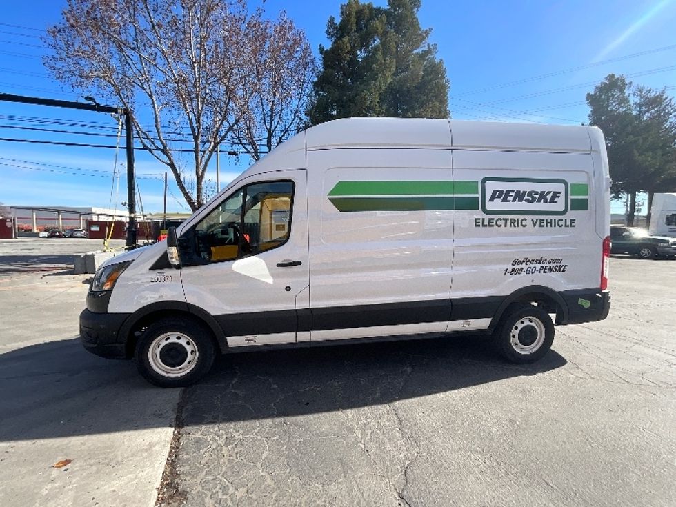 Cargo Van (Panel Van)-Alternative Fuel Trucks & Tractors-Ford-2022-TRAN350E-West Sacramento-CA-7,653\n\t\tmiles-$ 40,000 - Image 4