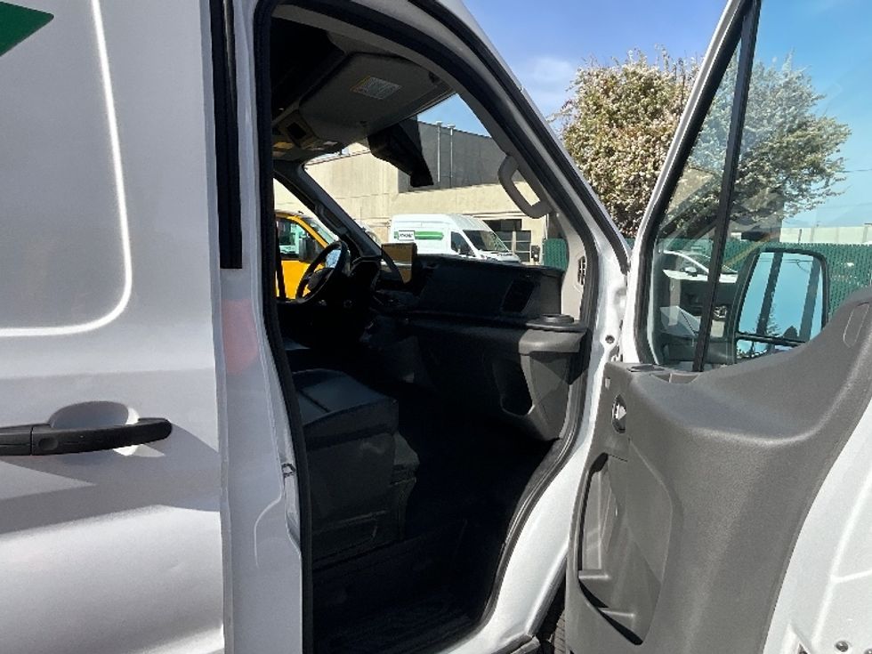 Cargo Van (Panel Van)-Alternative Fuel Trucks & Tractors-Ford-2022-TRAN350E-West Sacramento-CA-7,653\n\t\tmiles-$ 40,000 - Image 20