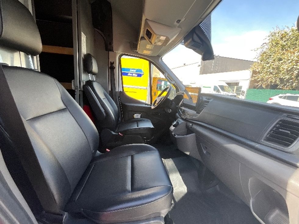 Cargo Van (Panel Van)-Alternative Fuel Trucks & Tractors-Ford-2022-TRAN350E-West Sacramento-CA-7,653\n\t\tmiles-$ 40,000 - Image 22