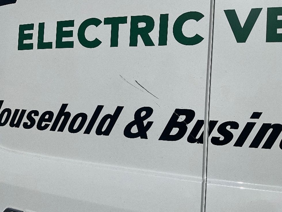 Cargo Van (Panel Van)-Alternative Fuel Trucks & Tractors-Ford-2022-TRAN350E-West Sacramento-CA-7,653\n\t\tmiles-$ 40,000 - Image 27