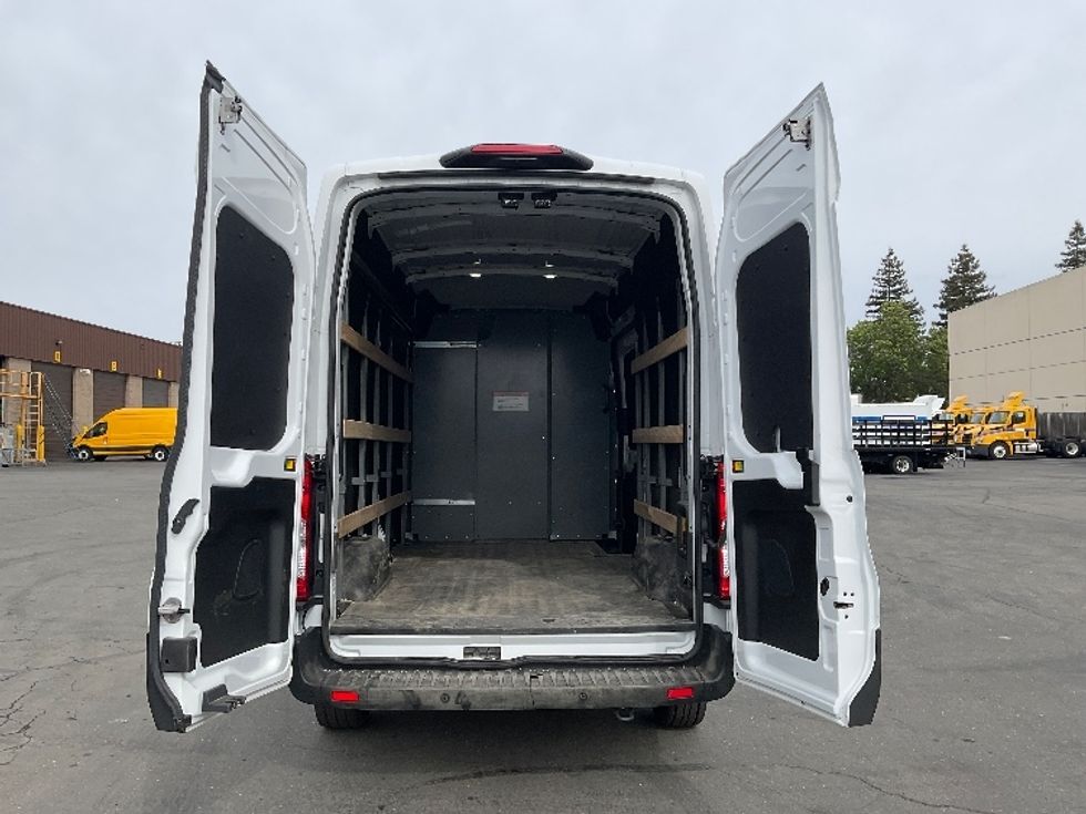 Cargo Van (Panel Van)-Alternative Fuel Trucks & Tractors-Ford-2022-TRAN350E-West Sacramento-CA-7,943\n\t\tmiles-$ 40,000 - Image 8