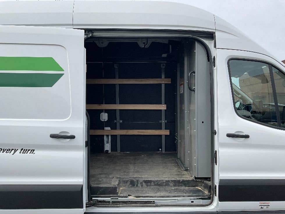 Cargo Van (Panel Van)-Alternative Fuel Trucks & Tractors-Ford-2022-TRAN350E-West Sacramento-CA-7,943\n\t\tmiles-$ 40,000 - Image 9