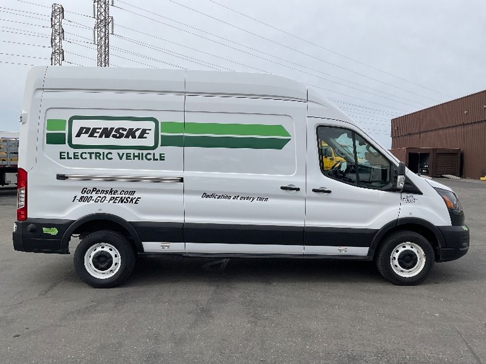 Cargo Van (Panel Van)-Alternative Fuel Trucks & Tractors-Ford-2022-TRAN350E-West Sacramento-CA-7,943\n\t\tmiles-$ 40,000 - Image 15