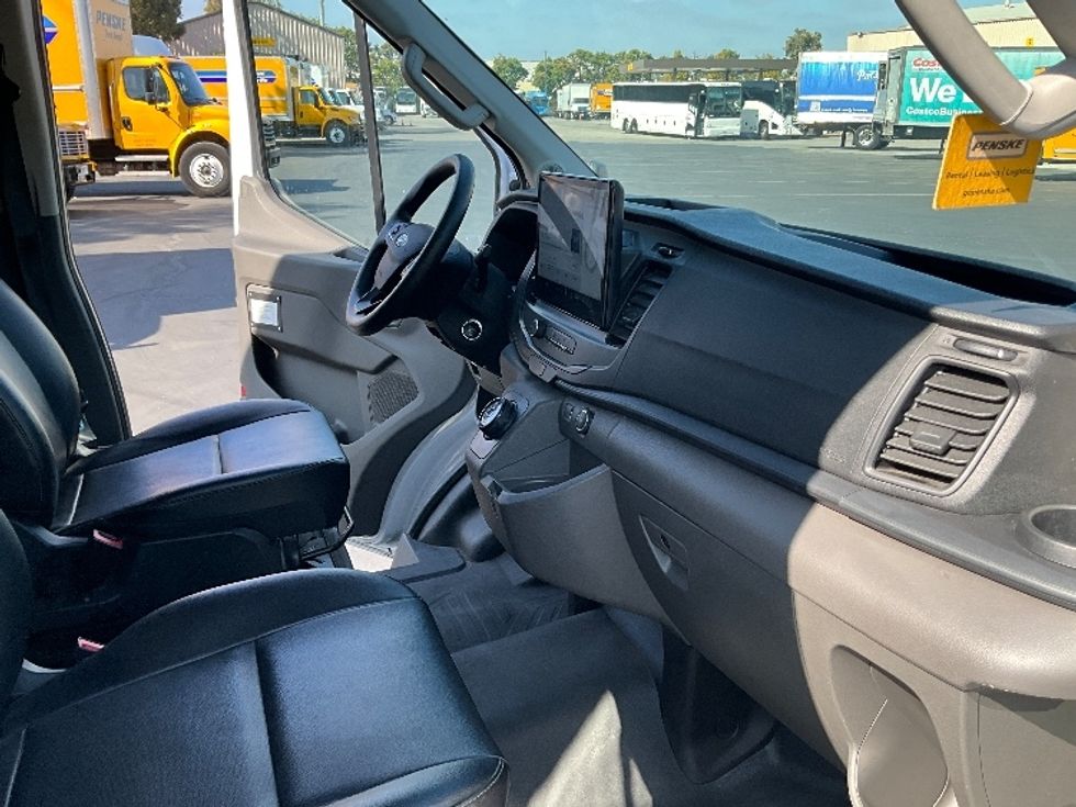 Cargo Van (Panel Van)-Alternative Fuel Trucks & Tractors-Ford-2022-TRAN350E-West Sacramento-CA-8,488\n\t\tmiles-$ 24,250 - Image 21