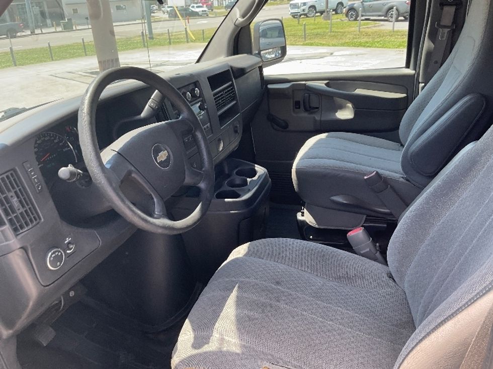 Cargo Van (Panel Van)-Light and Medium Duty Trucks-Chevrolet-2011-EXPRESS-Knoxville-TN-179,511\n\t\tmiles-$ 10,000 - Image 13